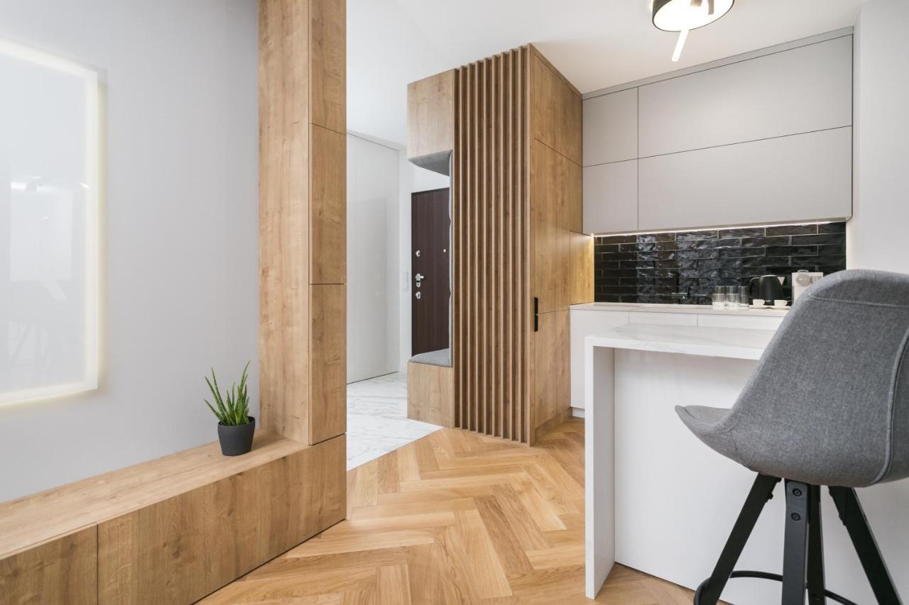 Luxury Apartments Mennica Residence - Golden Apartments - City Center Warsaw Exterior photo